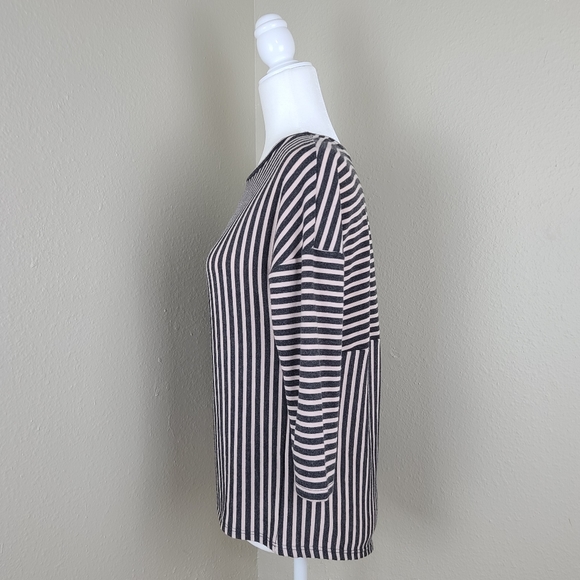 W5 Anthropologie sweater size S - Picture 2 of 9